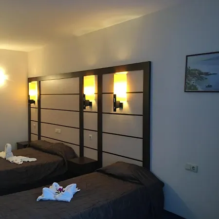 Sunny Bay Apartment *