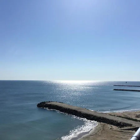 Sunny Bay Apartment Pomorie